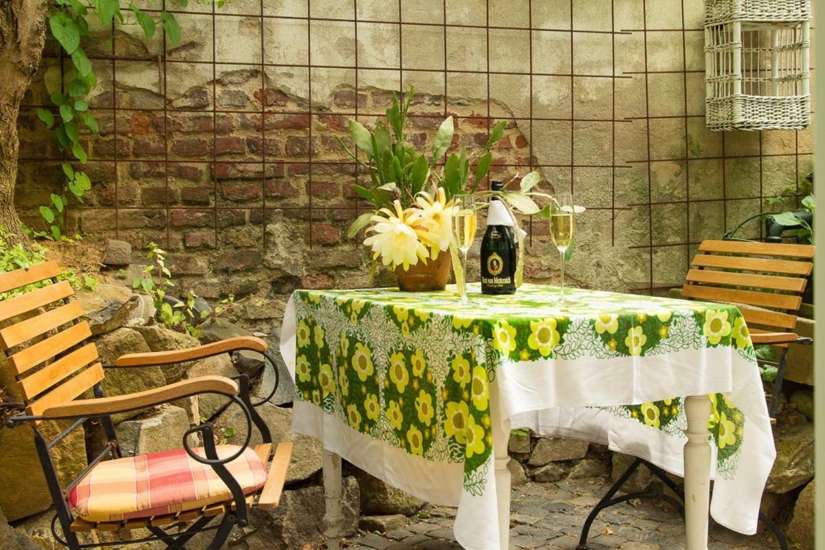Auszeit Flair Der Provence Apartment Hausen  Luaran gambar